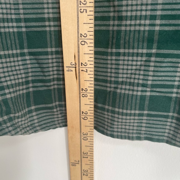Levi's Vintage Style Men's Green Plaid Shirt Small - Picture 9 of 14
